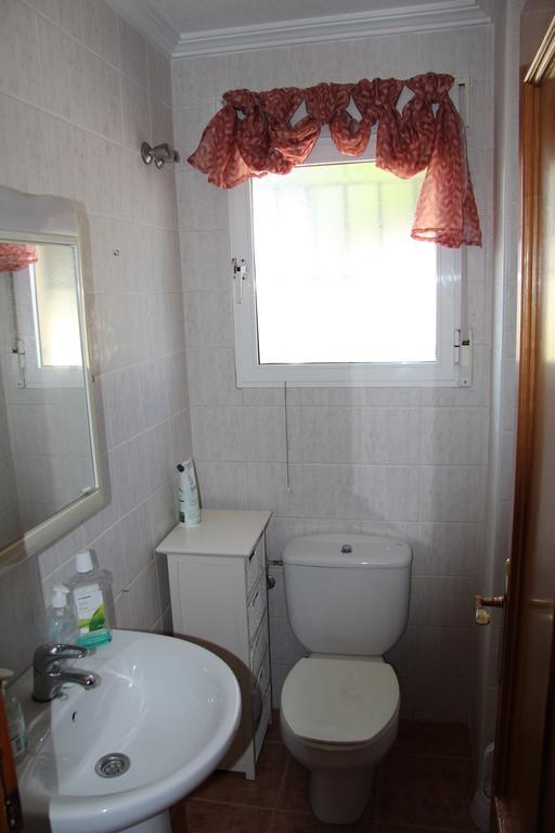 Holiday Home Torre De Pisa ตอร์เรเวียคา ห้อง รูปภาพ