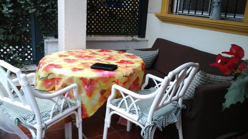 Holiday Home Torre De Pisa ตอร์เรเวียคา ภายนอก รูปภาพ