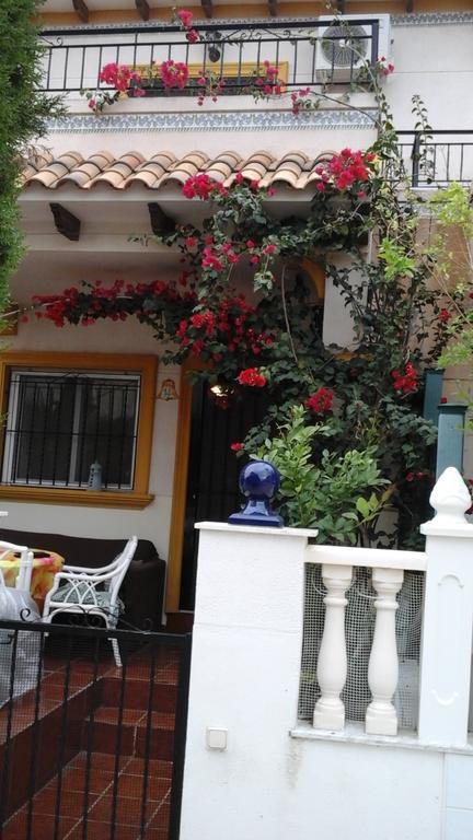 Holiday Home Torre De Pisa ตอร์เรเวียคา ภายนอก รูปภาพ